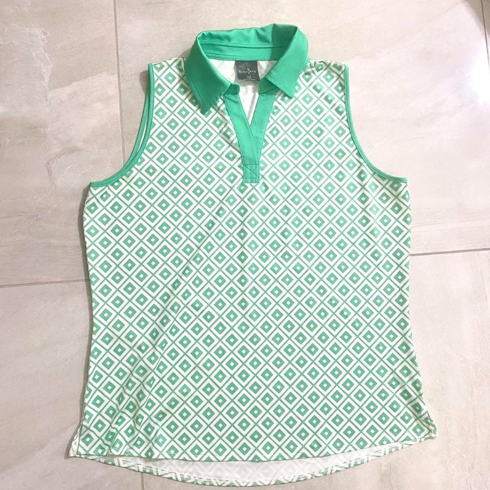 Belyn Key Green White Sleeveless Golf Tennis Shirt with Collar